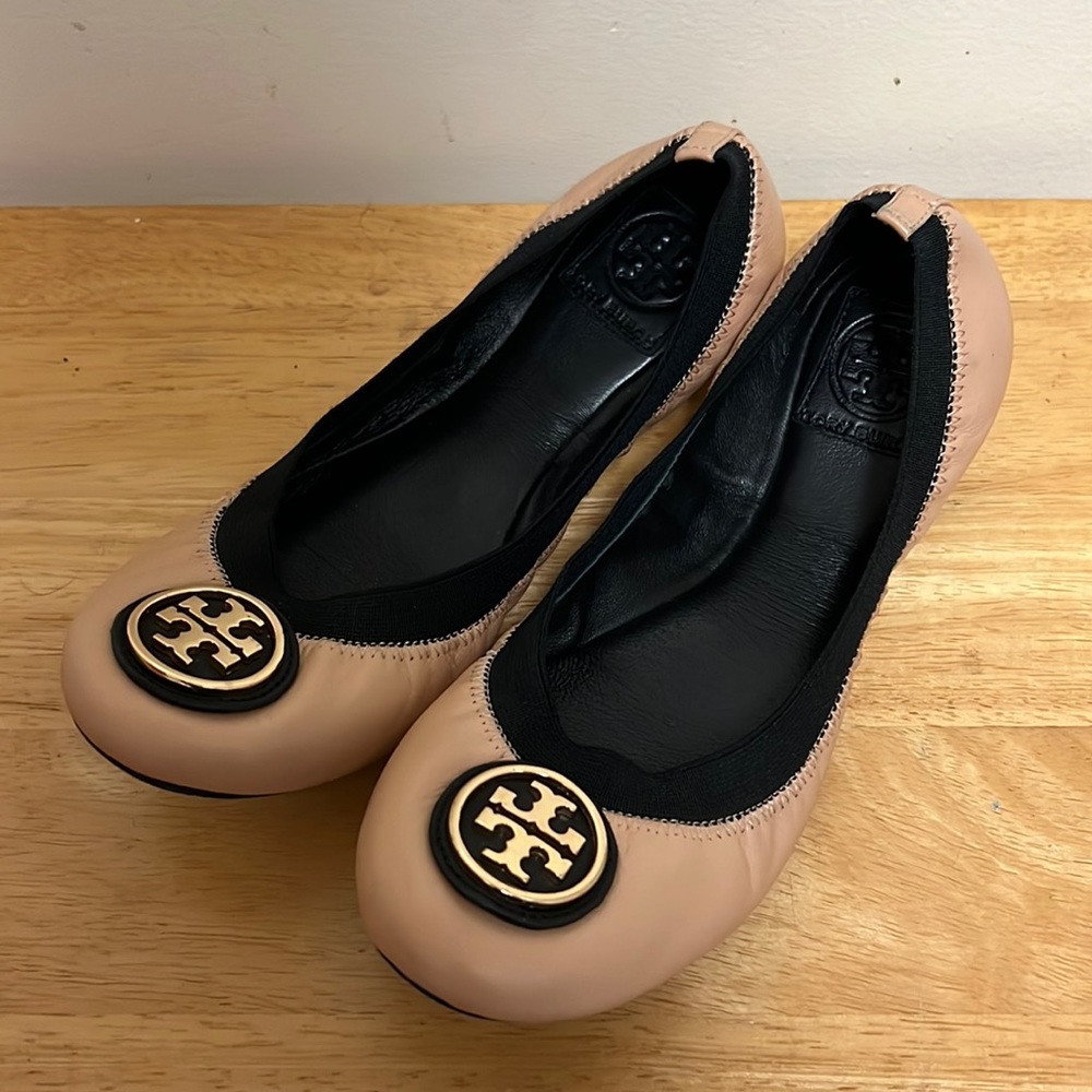 Tory Burch Nude Pink and Black Reva Ballet Flats